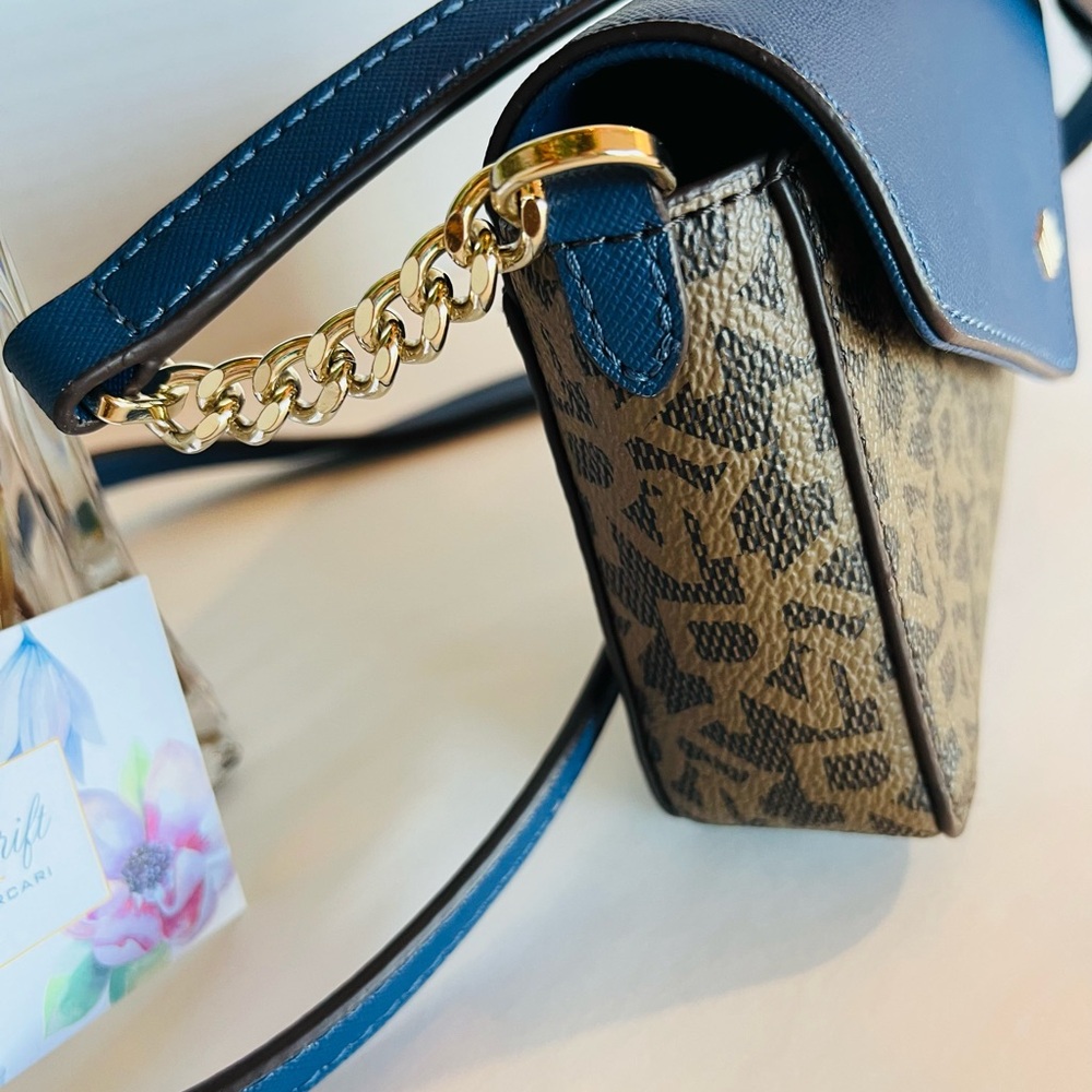 DKNY Crossbody Mini Flap Bag Signature “SLOANA” Blue/Brown R13EJ097